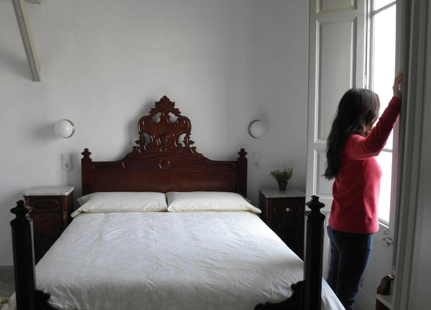 Hostal Cal Pla Sant Llorenc Savall Guest house